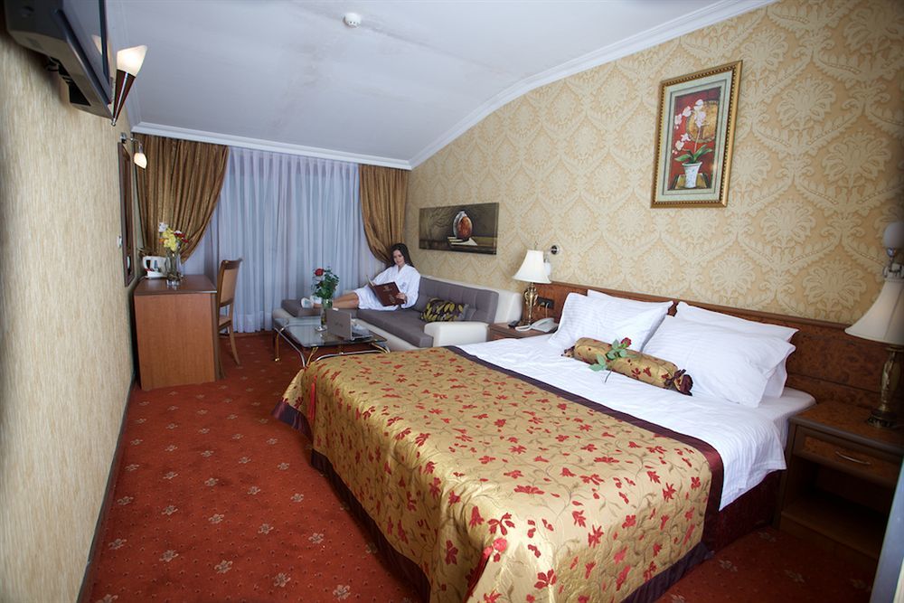 Grand Hilarium Hotel Стамбул Экстерьер фото